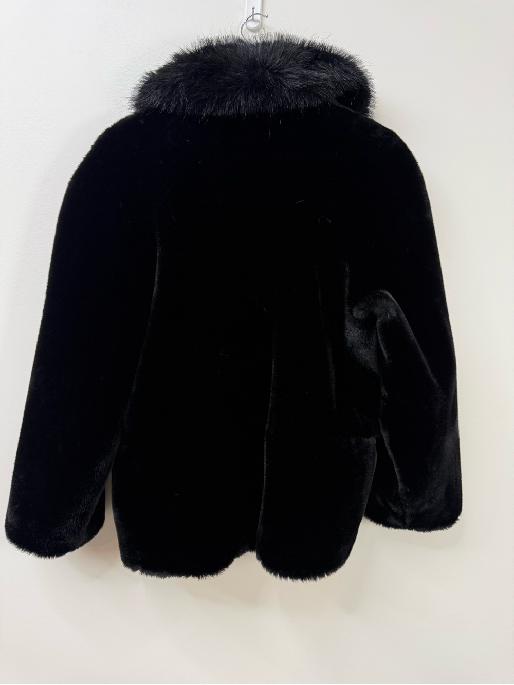Inscription Rykiel Vintage Black
Faux Fur Coat size M - Picture 5 of 14
